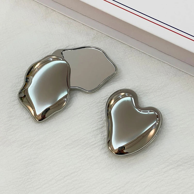 Jetting Heart Shape Makeup Mirror Handheld Rotating
